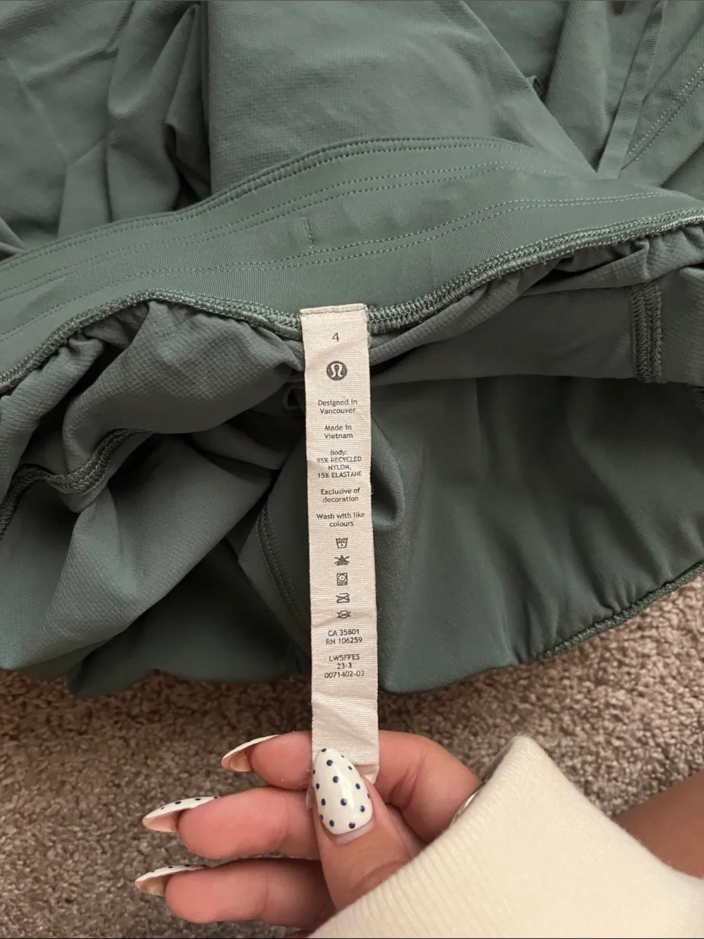 Lululemon green joggers